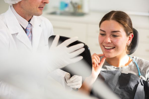Can I Get Orthodontic Treatment From A Cosmetic Dentist?